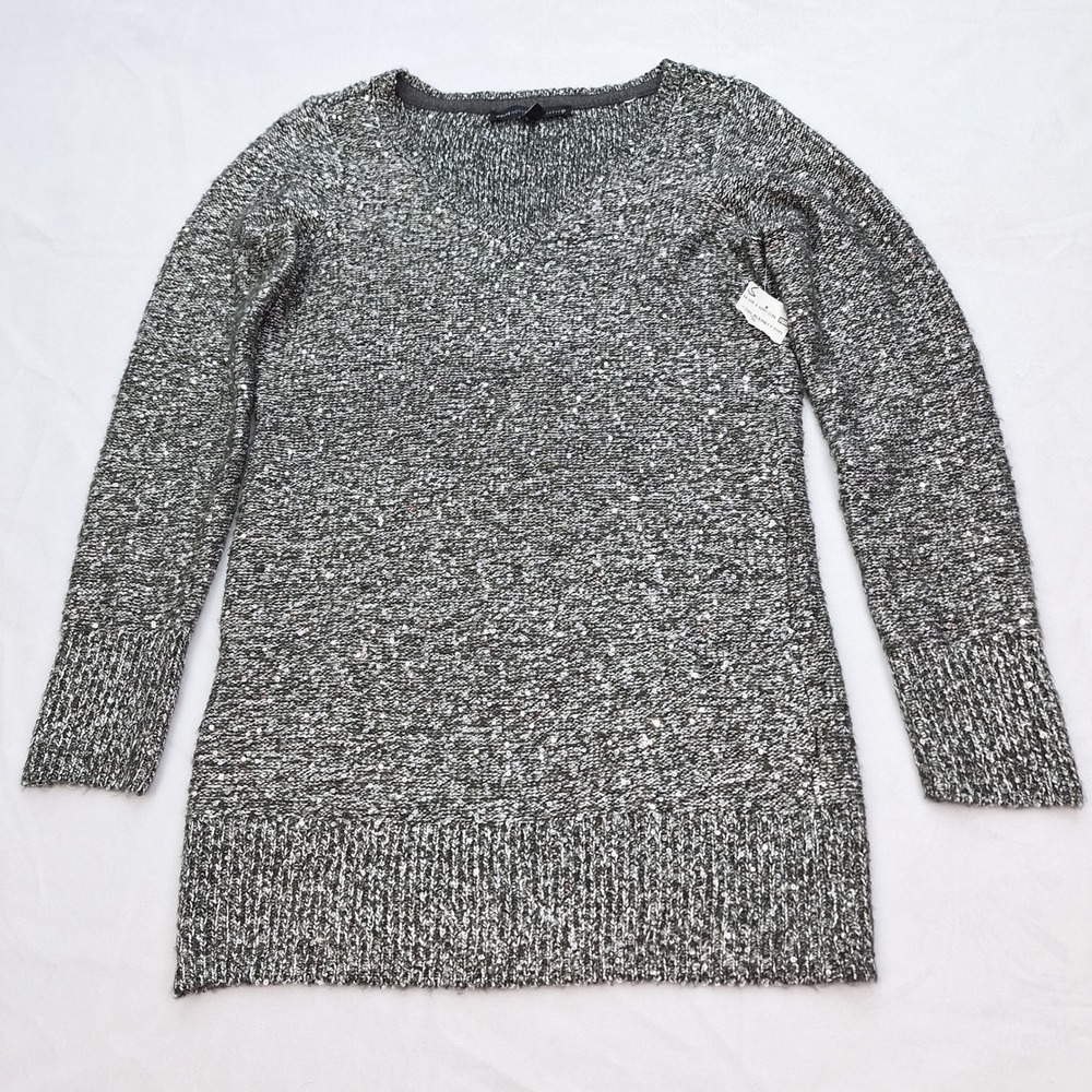 White House Black Market Sweater Womens Small Sequin‎ Knit V Neck Tunic Swea